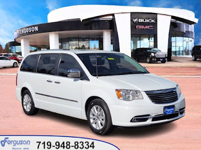 2015 Chrysler Town & Country